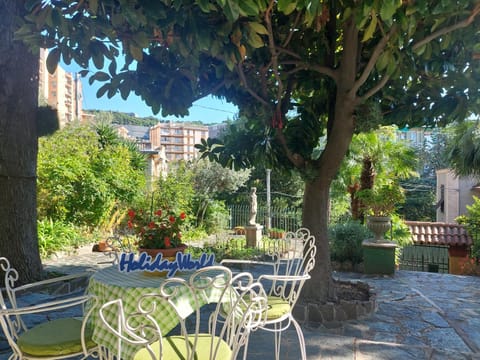Garden, Garden view