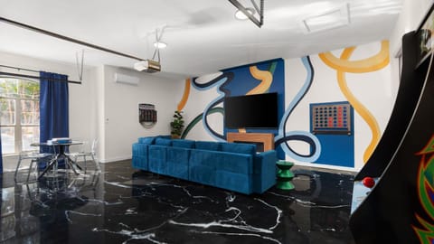 Expansive Lakehouse W Stunning Pool & Views House in Lakeway