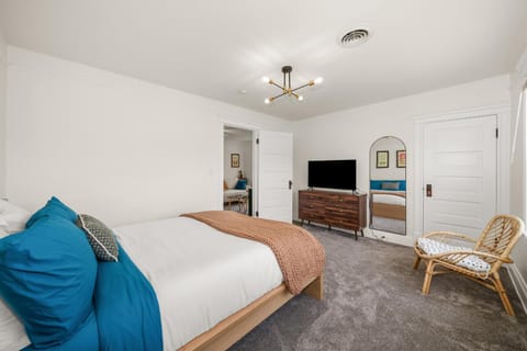 The South Hill Sanctuary-Near Manito & Restaurants Apartment in Spokane