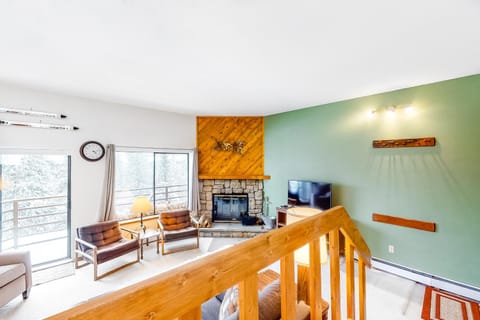 Buffalo Ridge C102 Apartment in Wildernest