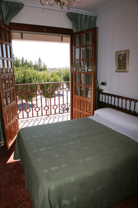 Hostal Santa Barbara Bed and Breakfast in La Mancha