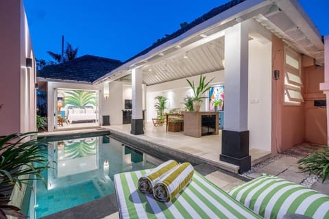 Ocean Two 4BR Family Retreat Oberoi Villa in Kuta