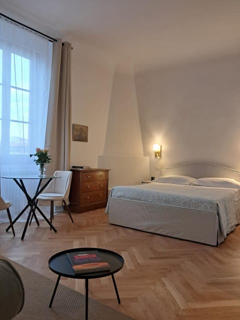 Palazzo Capponi alle Rovinate Apartment in Florence