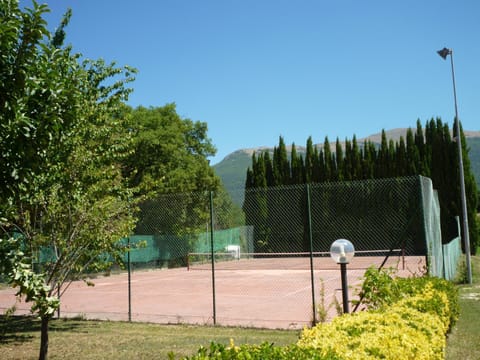 Tennis court