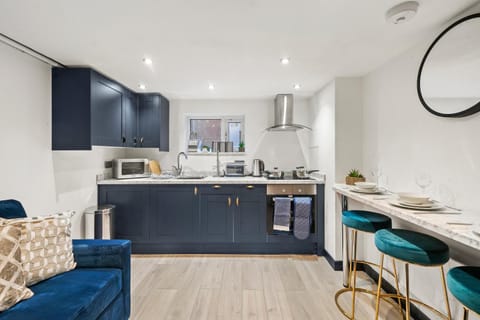 Boutique and Comfortable Apartment with Parking Apartment in Selby