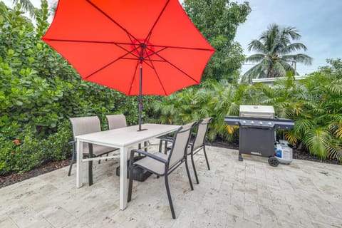Walkable Island City Oasis with Private Heated Pool! House in Wilton Manors