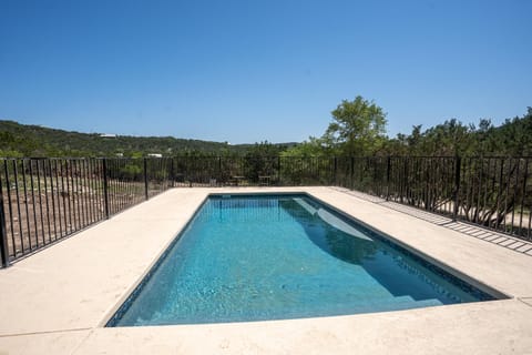 3 Sheets House in Concan