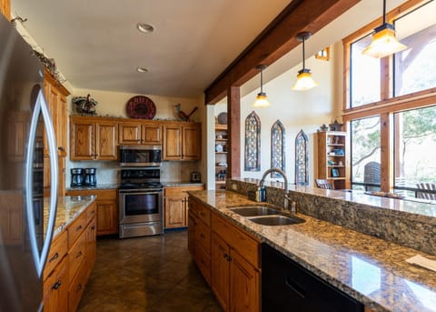 A Casa Bonita House in Concan