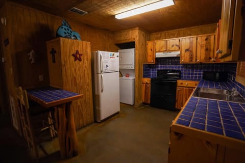 Beach Club 02 House in Concan