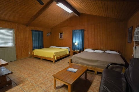 Cypress Villa 5 House in Concan