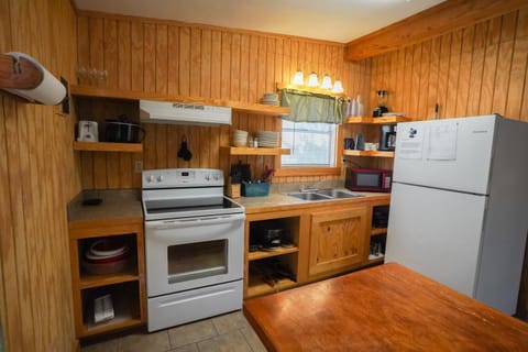 Cypress Villa #7 House in Concan