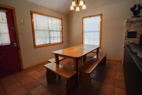 Frio Country #06 House in Concan