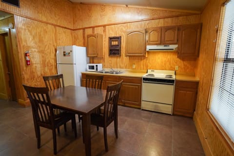 Frio Country #09 House in Concan