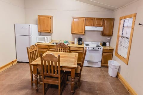 Frio Country #12 House in Concan