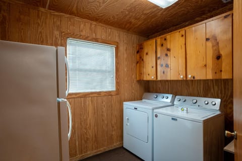 Ladera Vista House in Concan