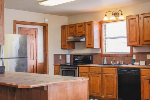 Palacio Del Frio House in Concan