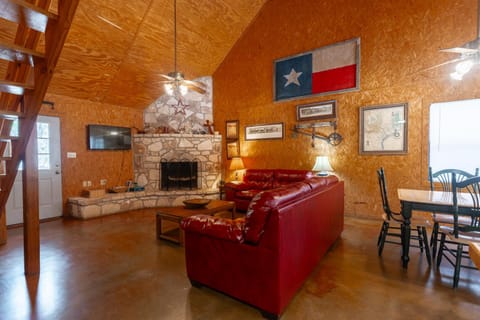 River Road House House in Concan