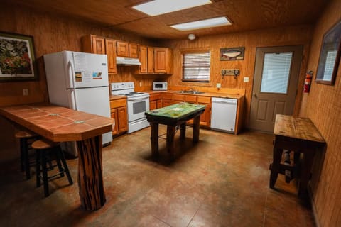 Riviera D House in Concan