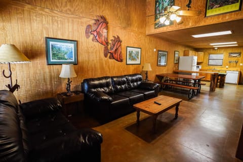 Riviera D House in Concan