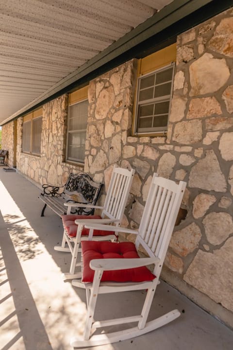 Rolands House House in Concan