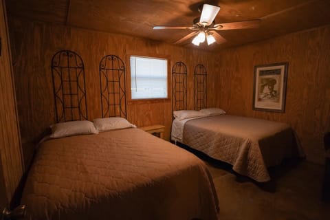 Frio Country #25 by Frio Country Resort House in Concan