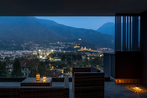 City view, Mountain view