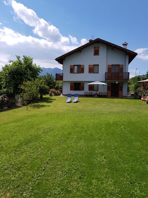 Appartamento Lago Apartment in Levico Terme