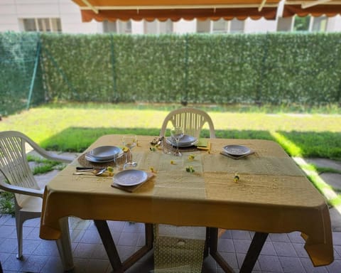 Garden, Garden