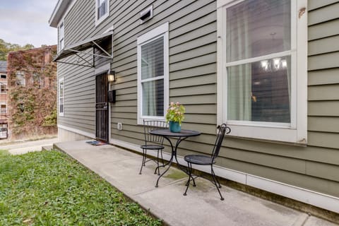 Queen City Charm Near University and Hospitals! House in Over The Rhine