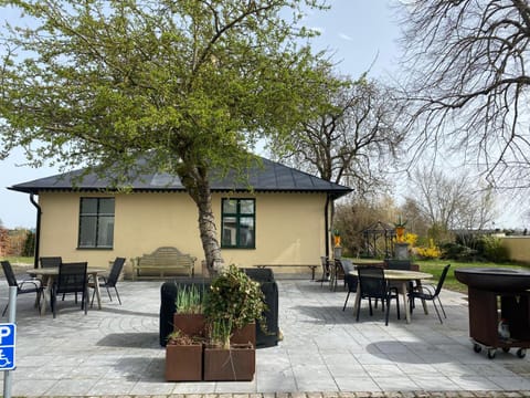 Brohuspark Alojamiento y desayuno in Skåne County