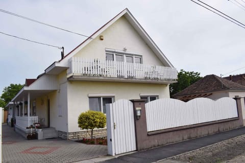 Facade/entrance, Summer