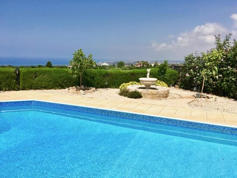Villa Panorama - Stunning views in villa with hot tub, pool, garden Villa in Kouklia