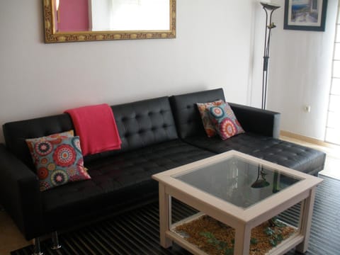 Apartamento Belobodia Apartment in Cáceres‎