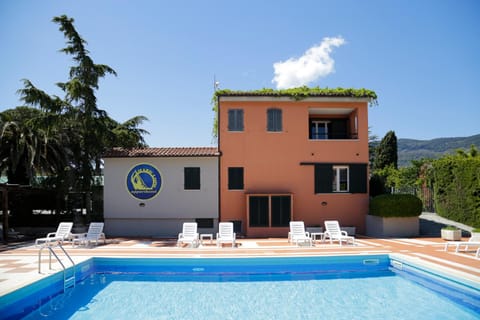 Property building, Pool view, Swimming pool