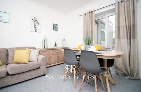 Living room, Seating area, Dining area