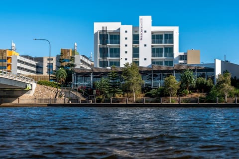 Mercure Sunshine Coast Kawana Waters Hotel in Sunshine Coast