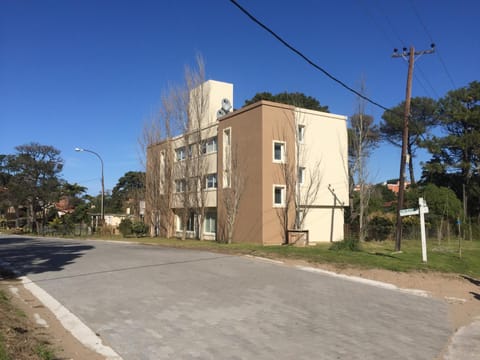 Property building, Street view