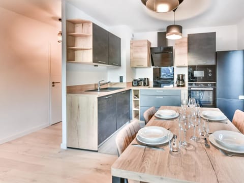 Appartement T3 avec Coin Montagne - 6 Pers - Pied des Pistes - FR-1-685-92 Apartment in Les Gets