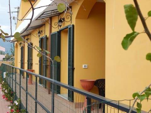 Il Melograno Farm Stay in Albenga