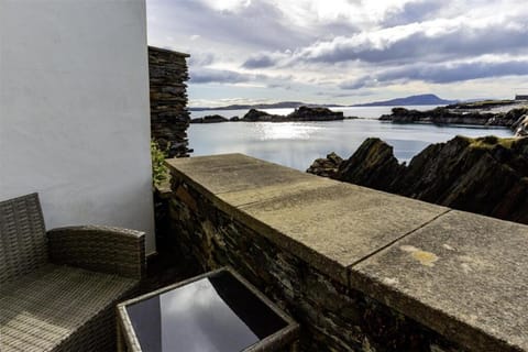 View (from property/room), Balcony/Terrace, Sea view
