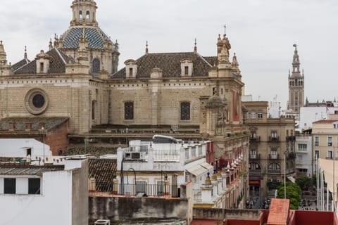 Apartamentos Cuna 41 Condo in Seville