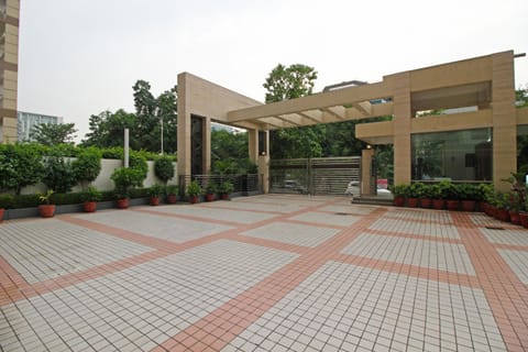 Property building, Facade/entrance