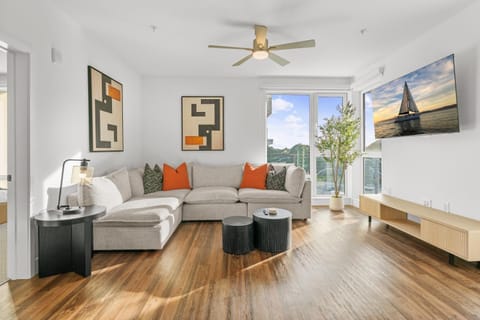 Natural landscape, TV and multimedia, View (from property/room), Balcony/Terrace, Living room, Decorative detail, Family, furniture, heating, internet, pet friendly, pet friendly