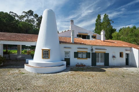 Very Quiet Place Bed and Breakfast in Sintra