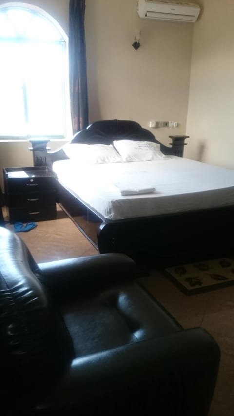 Itetemia Royal Inn Bed and Breakfast in City of Dar es Salaam