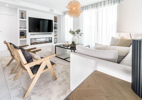 TV and multimedia, Living room, Seating area