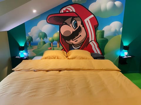 Retro Gaming Corner - Arcade Games - Jacuzzi - Sauna - Switch 2 Apartment in Charleroi