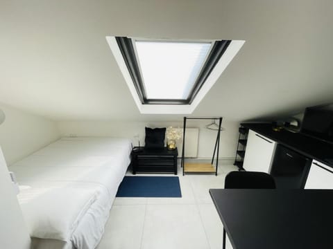 Property building, Bed, Kitchen or kitchenette