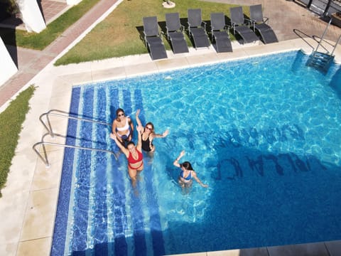 Day, People, Pool view, group of guests, Family, sunbed