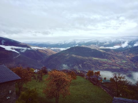 Casa Camp House in Pallars Jussà